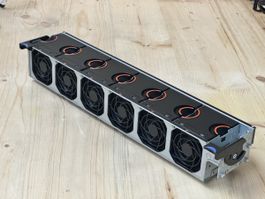 Top Zustand: Lenovo Serverlüfter mit 6 Lüftern Schnäppchen!