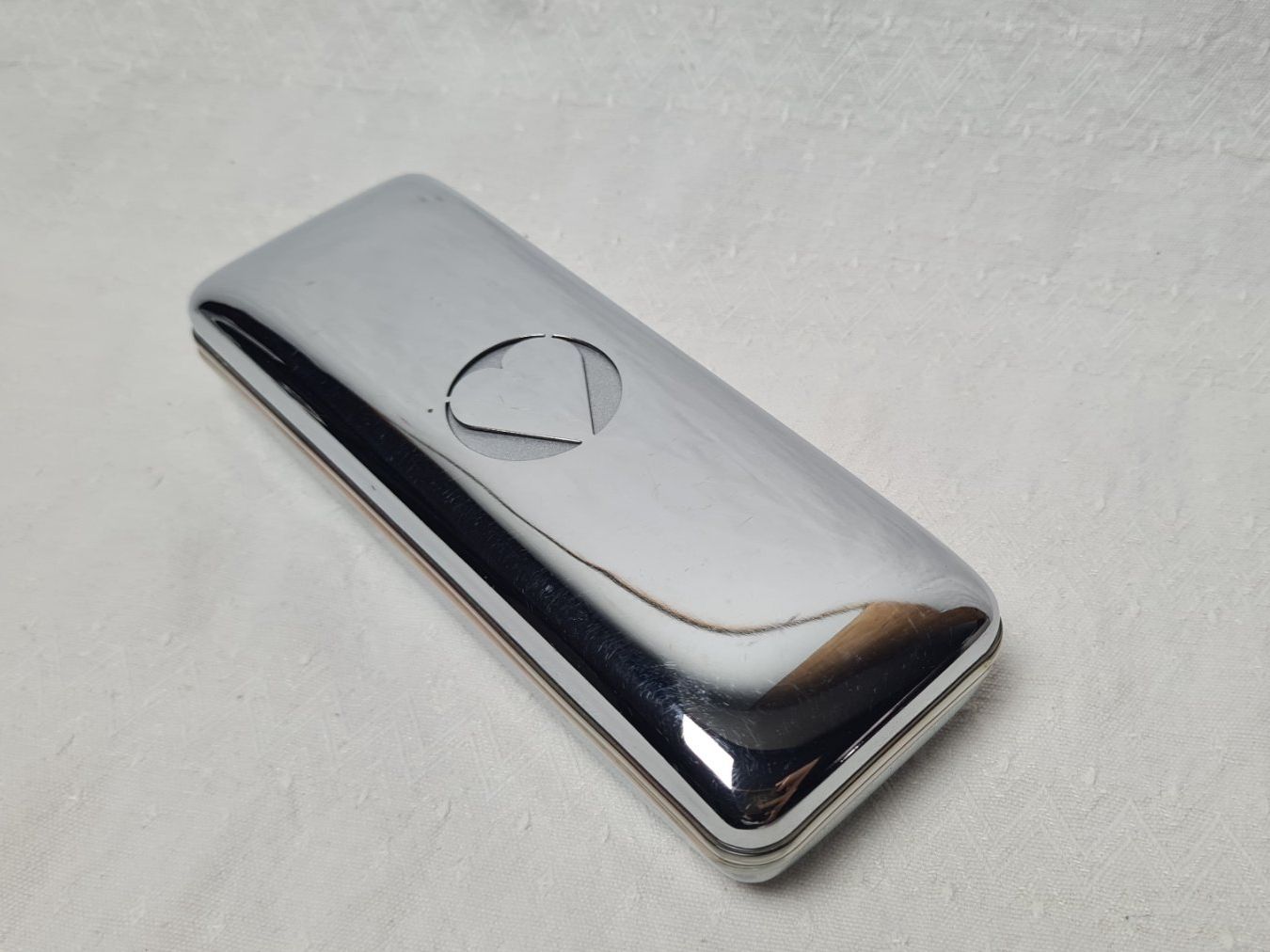 Autres vêtements & accessoires: Boite à lunettes rigide argent Morgan – D'occasion à courtelary par ikidin65 4