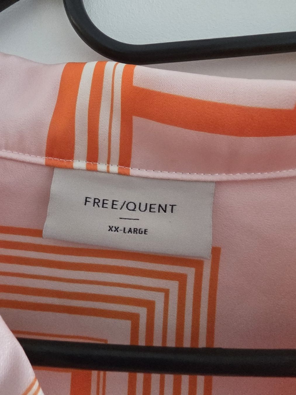 Camicette: Blouse Orange-écru – Usato da Yverdon-les-Bains venduto da enzine 1