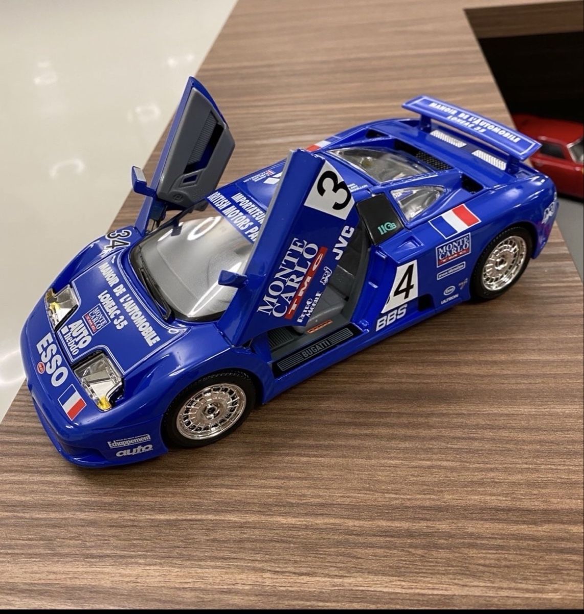 Bugatti Modellini d'auto: Bugatti Modellauto Monte Carlo BBS blau 1:18 – Usato da Spreitenbach venduto da dhy_qtm8