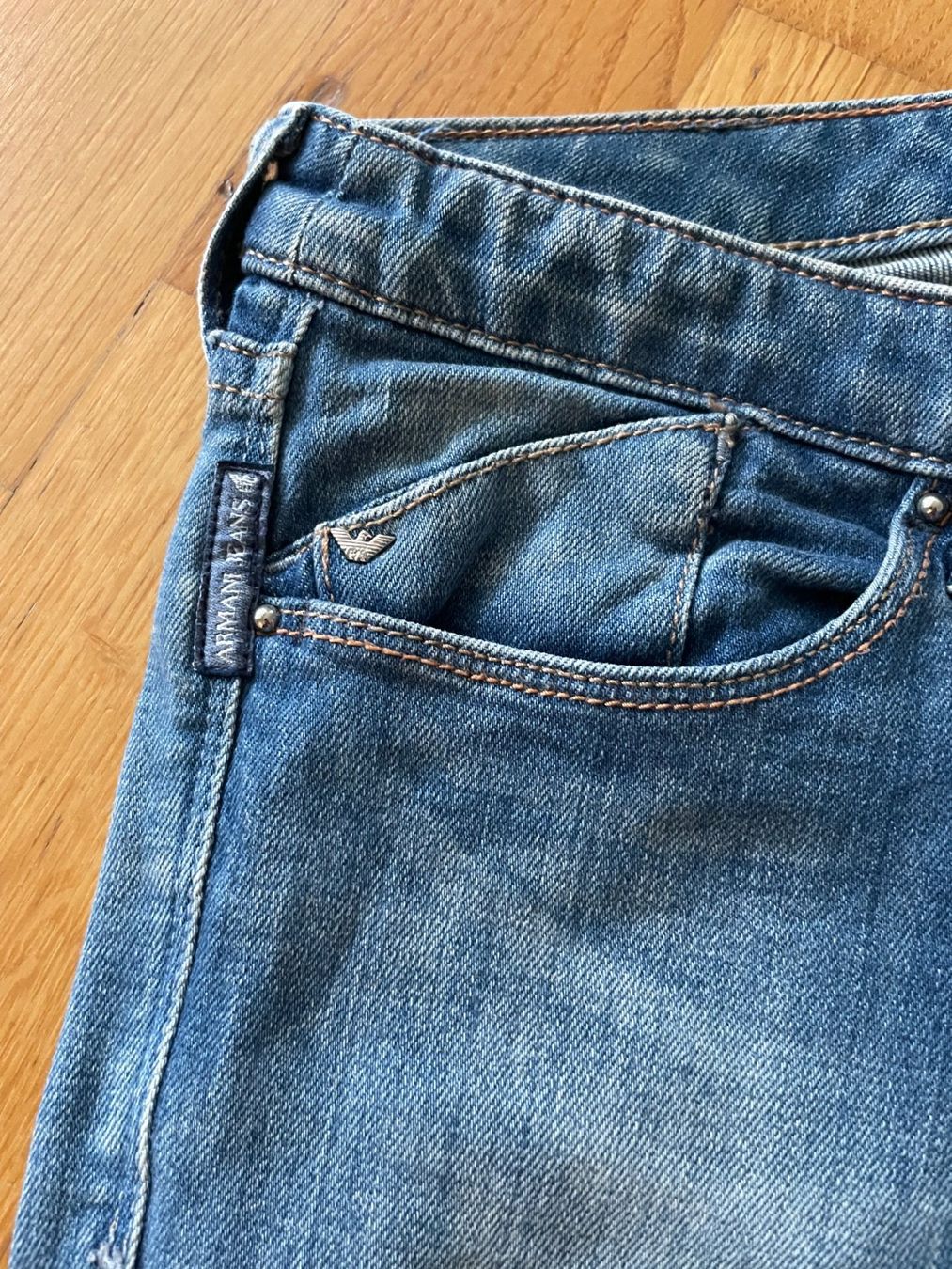 Armani Jeans: Original ARMANI Damen Jeans – Usato da Luzern venduto da cole.trickle 5