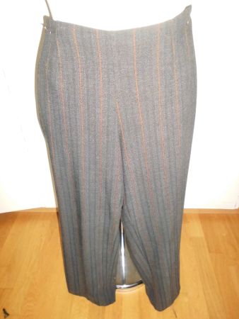Pantalon gris/orange T. 42