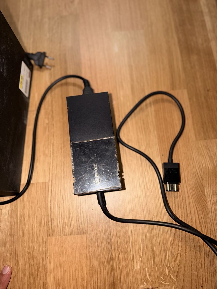 Konsolen: Console Xbox One avec alimentation et casque – Neu (gemäss Beschreibung) aus Onex von mou_x2gr 3