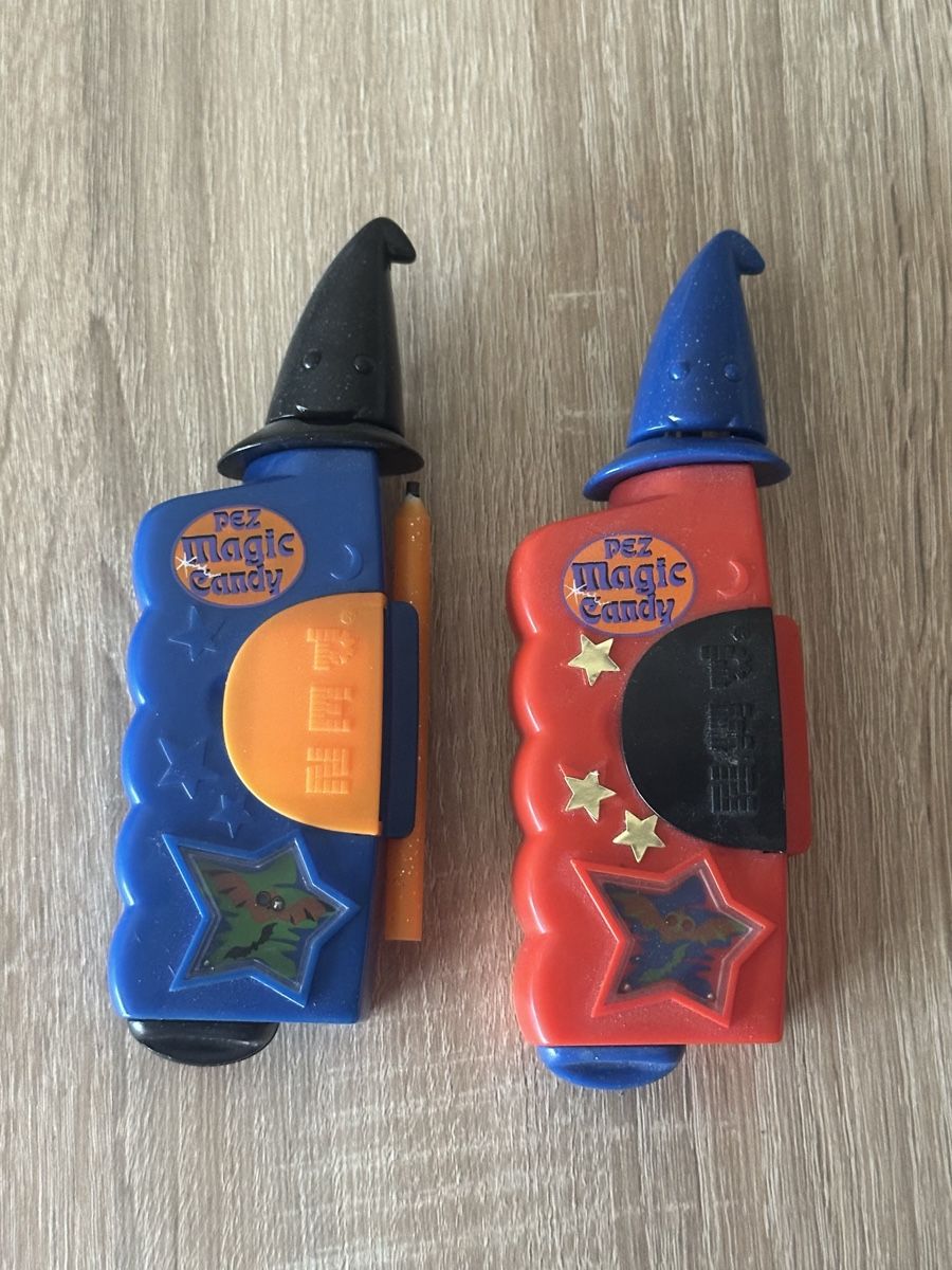 Pez Altro per Gastronomia & Hotel: Lot de quatre distributeurs PEZ Magic Candy. – Nuovo (secondo la descrizione) da Tramelan venduto da Tramelot 3