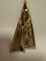 Vintage Brosche, goldfarben mit roten Steinen, Herbstchic!