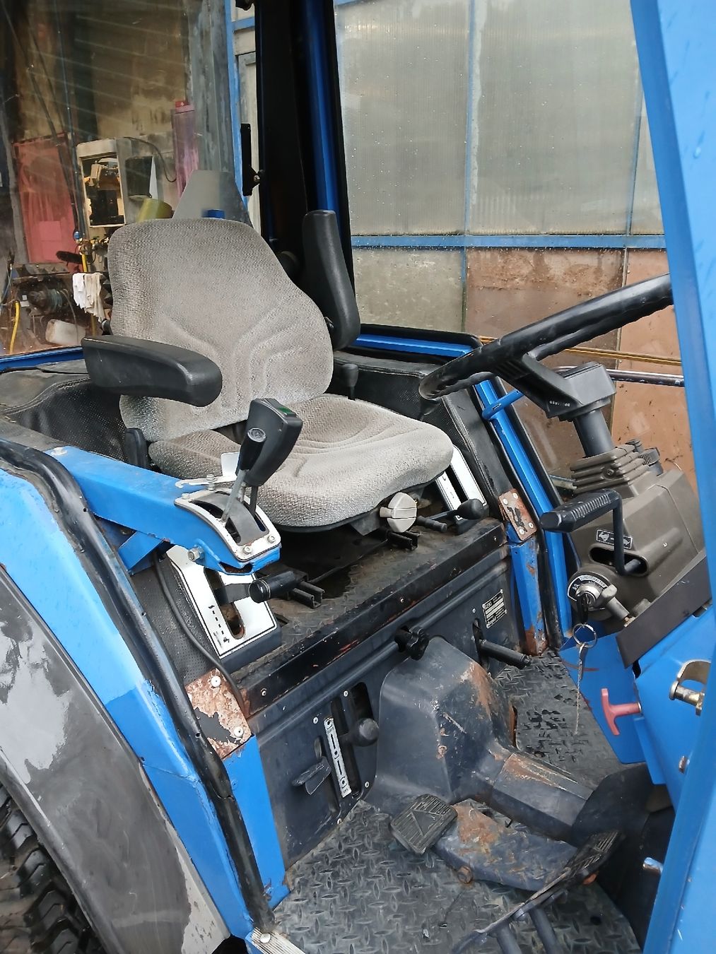 Iseki Tracteurs: Klein Traktor Iseki 324 – D'occasion à Ermenswil par puma_91 2