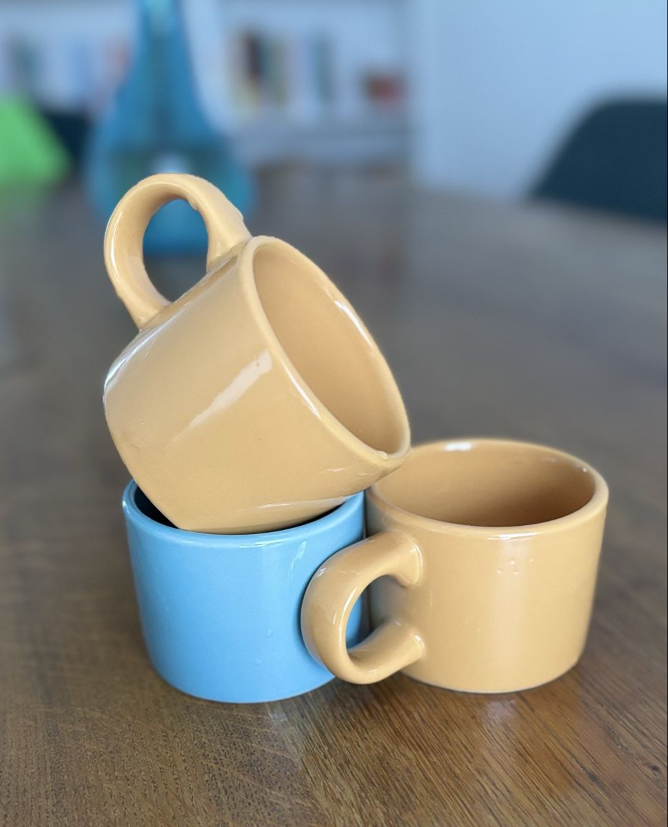 Tazze: 3 Kaffeetassen ab CHF 1 – Usato da Volketswil venduto da Irkasha
