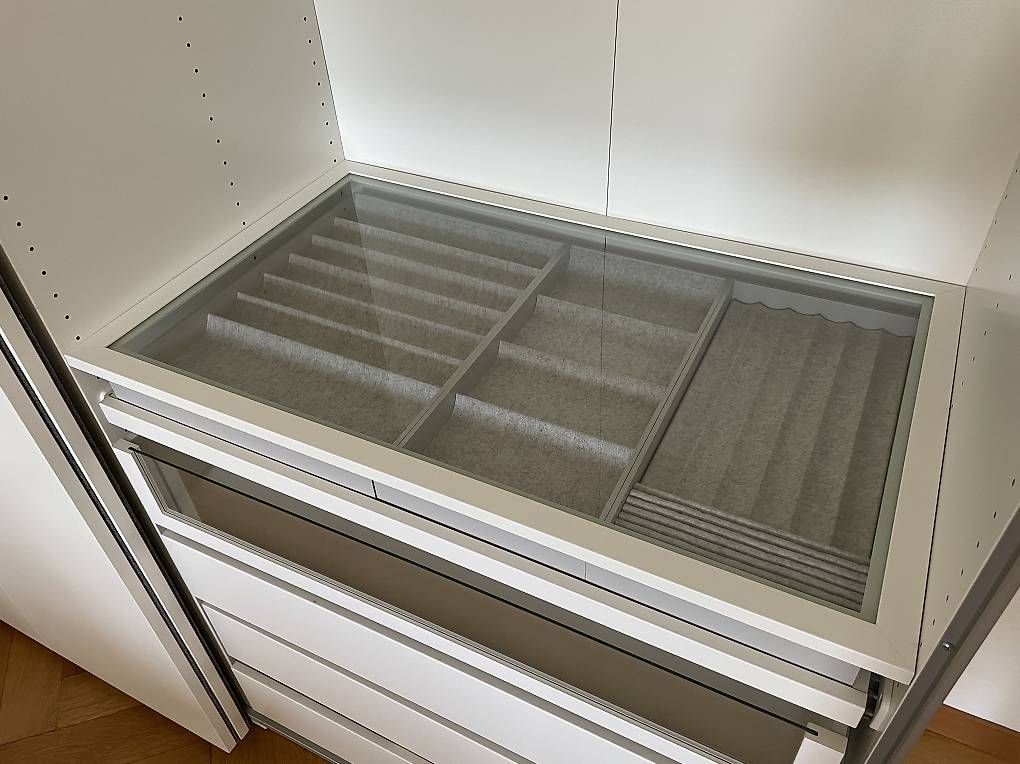 Ikea Armoires: IKEA Komplement Schublade mit Glastablar 100x58cm – Neuf (Voir description) à Zürich par Mastersfe