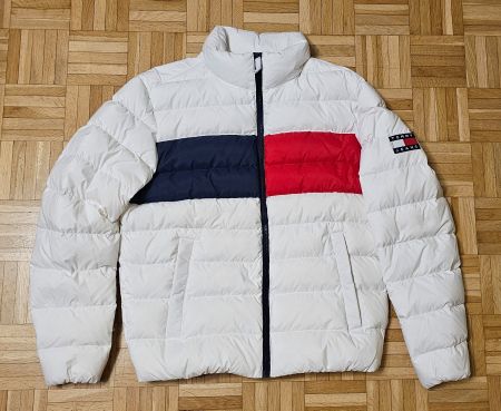Tommy Jeans Daunenjacke Gr. M Neu mit Etikett statt 199.-