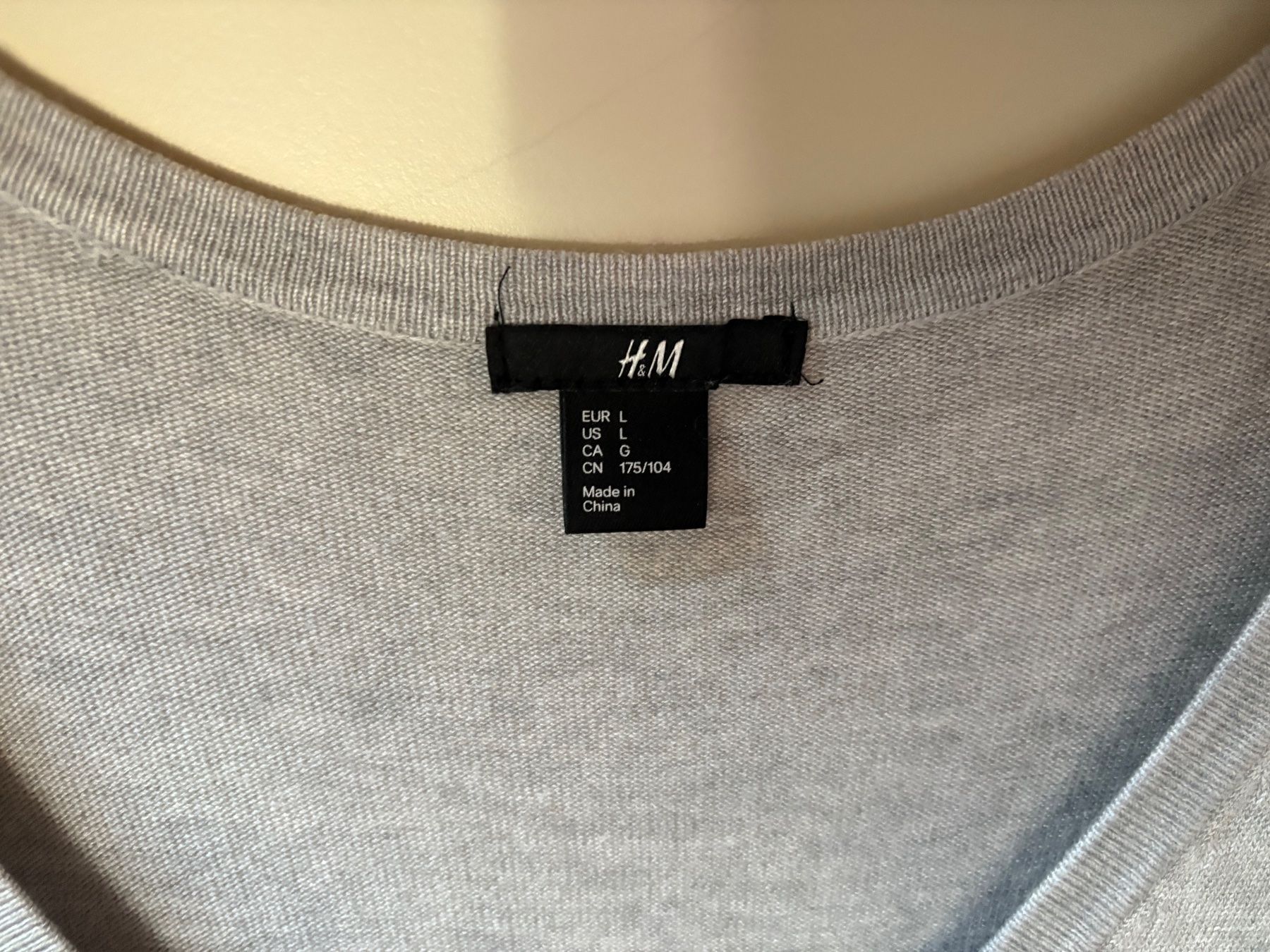 H&M Maglioni & Felpe: Cardigan size L in great condition – Usato da Muzzano venduto da Sidney_3 1