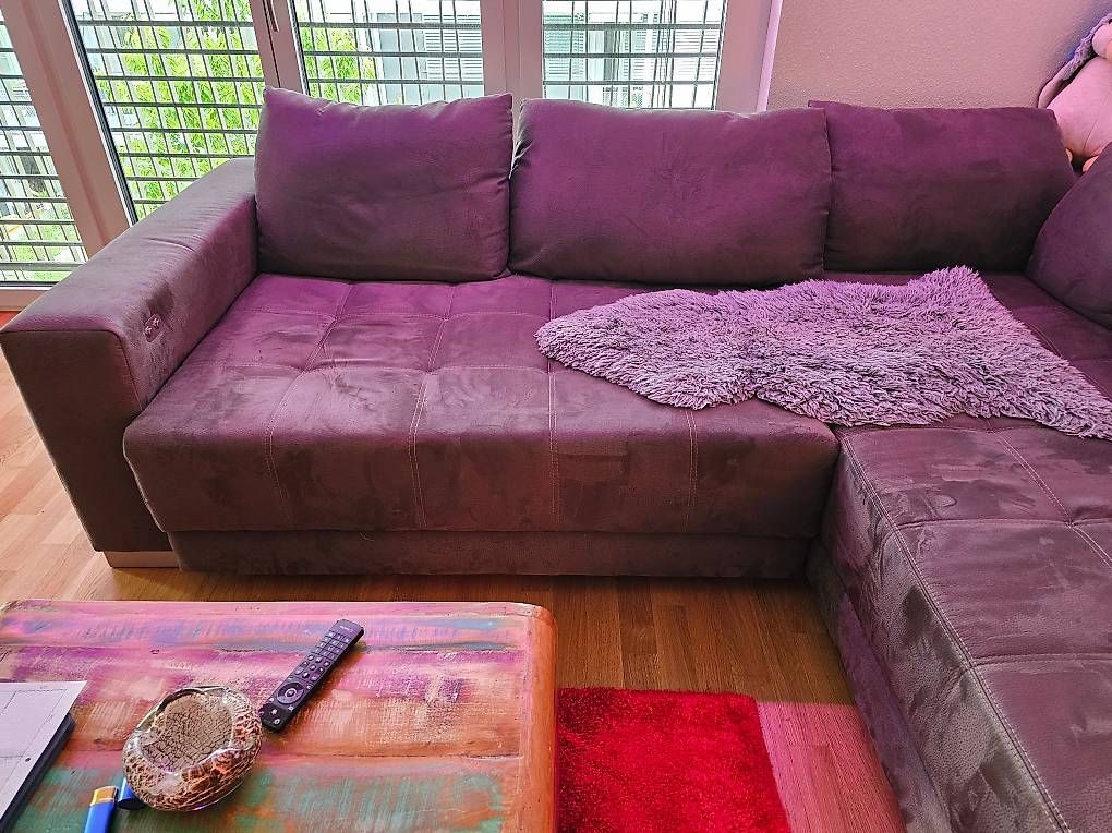 Sofas: Sitzecke, fleckenfrei, keine Beschädigungen – D'occasion à Wetzikon ZH par Oberon4 4
