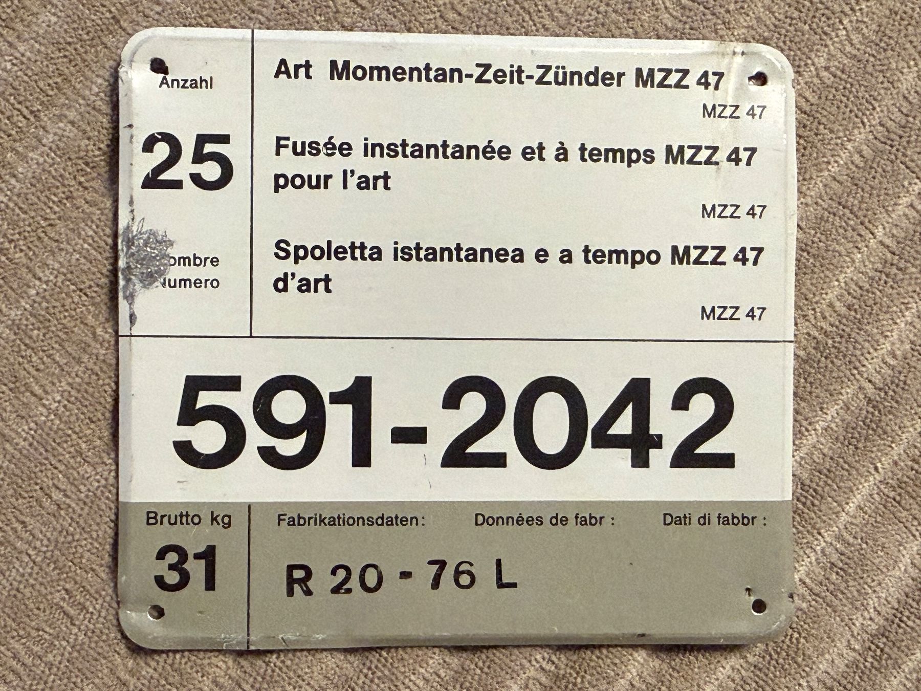 Schweizer Armee Insegne: MUN Schild: MZZ 47 -  Schweizer Armee – Usato da Brütten venduto da Hst1