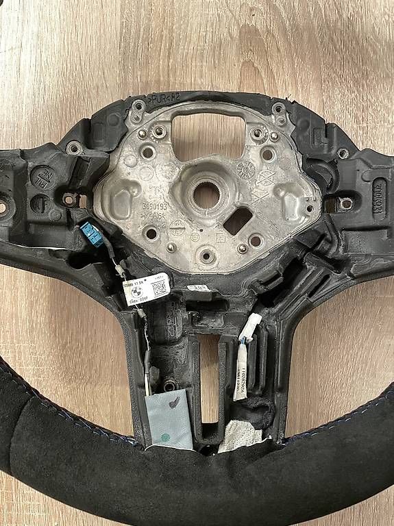 BMW Sonstiges Fahrzeugzubehör: BMW GXX M Lenkrad Alcantara CS – Neu (gemäss Beschreibung) aus Biel/Bienne von flava01 4