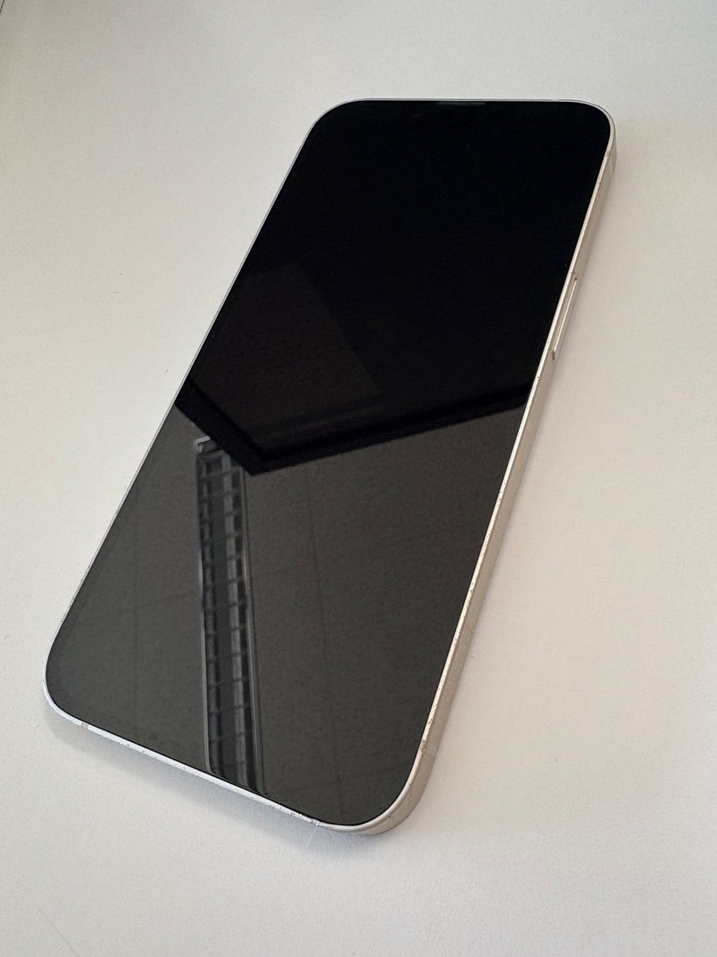 Apple Handys / Smartphones: iPhone 13 | 128 GB | weiss – Gebraucht aus Brittnau von  2
