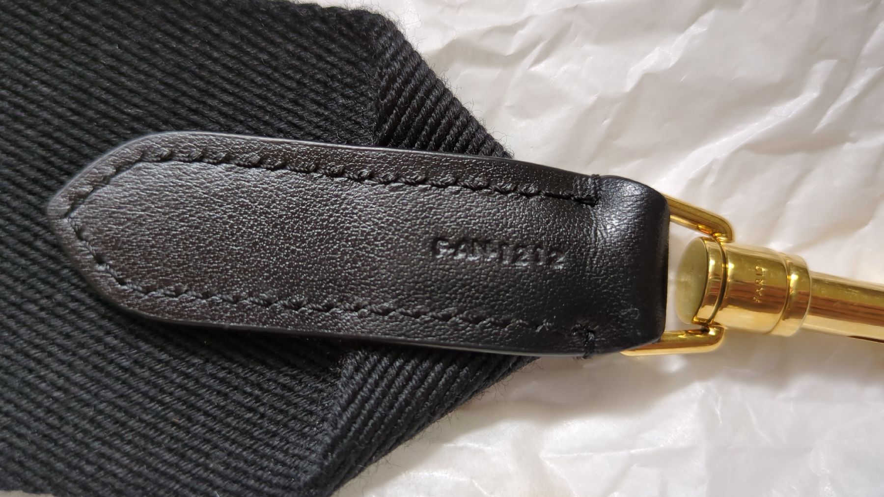 Celine Sonstige Kleidung & Accessoires: CELINE PARIS - Taschengurt, Schultergurt – Gebraucht aus Trüllikon von NAURELIJ 2