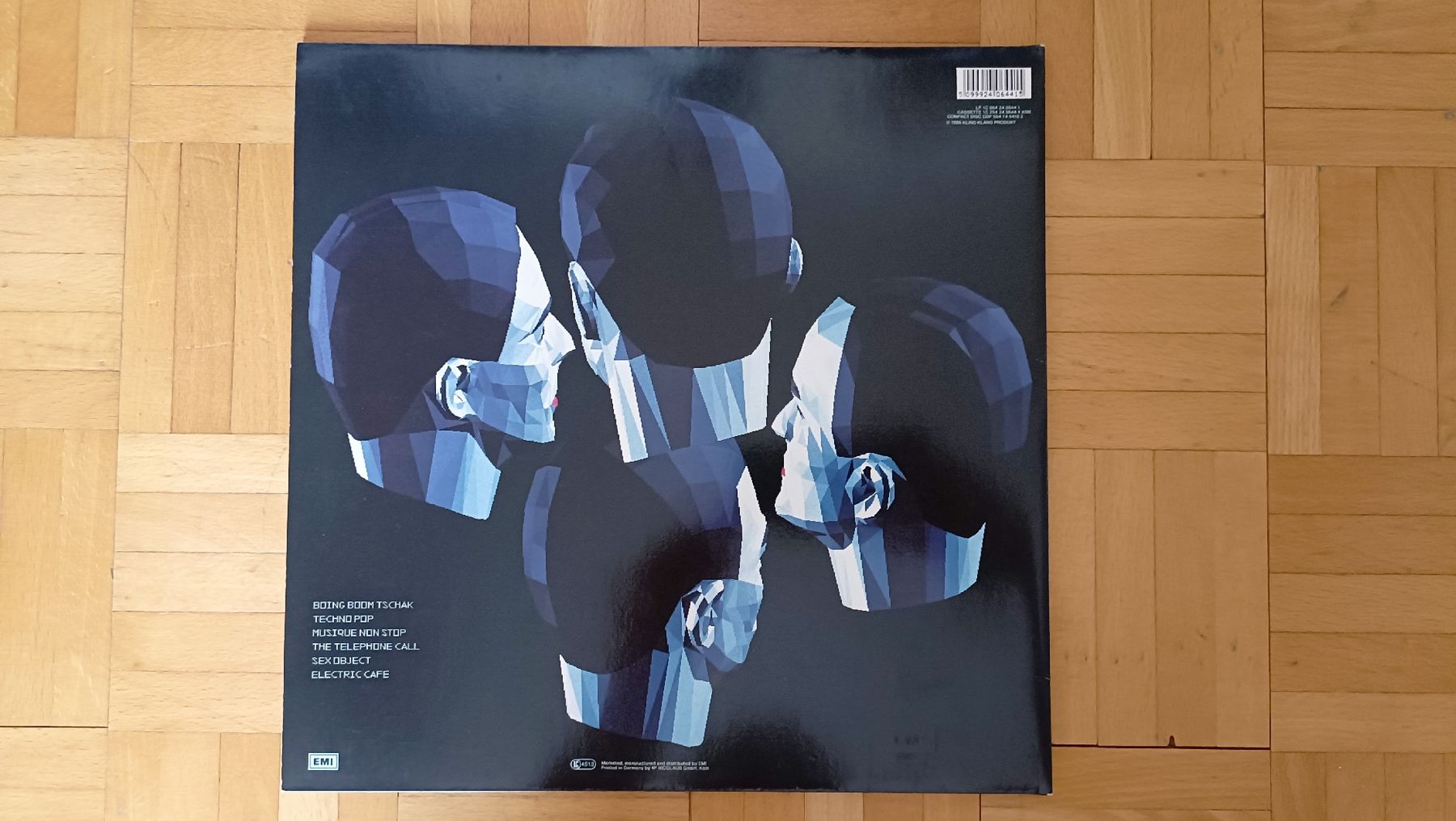 Dischi in vinile: Kraftwerk - Electric Cafe LP – Usato da Luzern venduto da cryptonic79 1