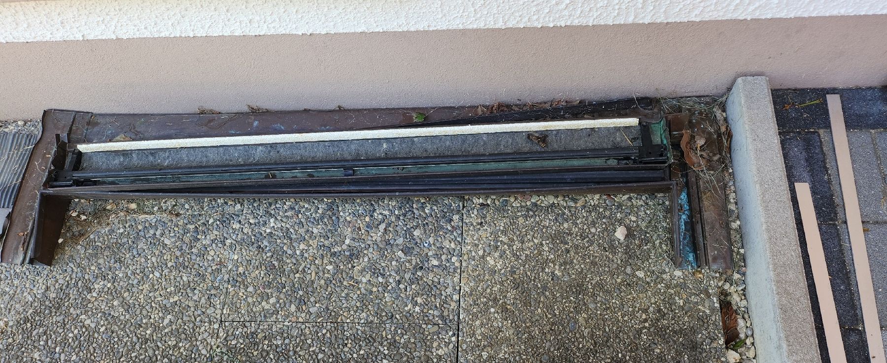 Finestre: Grosses Velux Dachfenster – Usato da Laufen venduto da Cady58 1