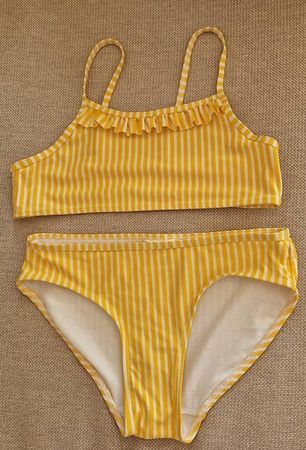Bikini gelb-weiss gestreift Grösse 134/140 guter Zustand