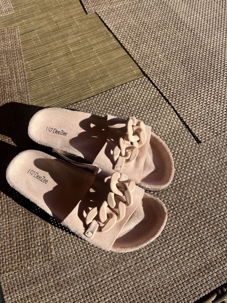 Damenschuhe: DeeZee shoes – Neu und originalverpackt aus Pully von ari_78pk