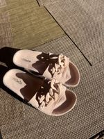 DeeZee shoes
