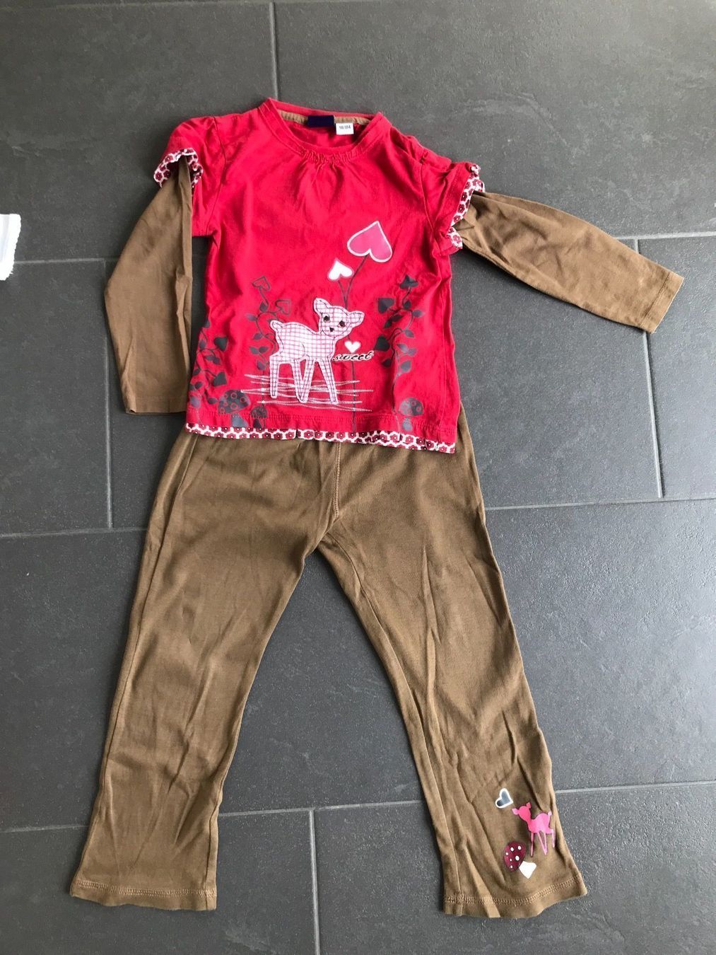 Lotti & Set di vestiti: Kleiderset Kleiderpaket Gr. 98 – Usato da Erlinsbach SO venduto da Elso72 1