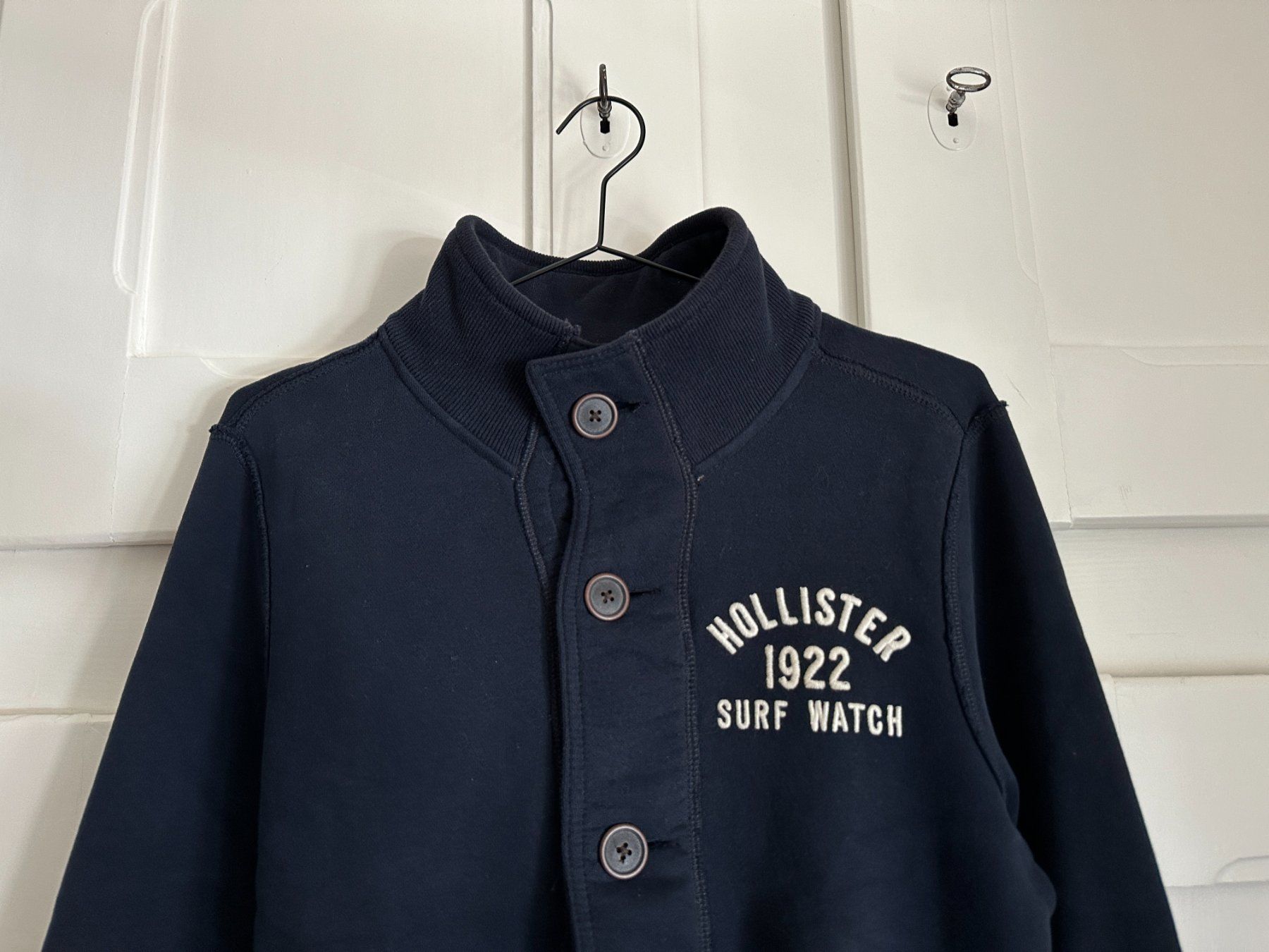 Hollister Vestes: HOLLISTER - Sweatjacke dunkelblau M – D'occasion à Zürich par Diazaio 1