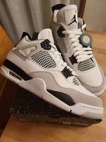Jordan 4 Retro Military Black Gr.44,5