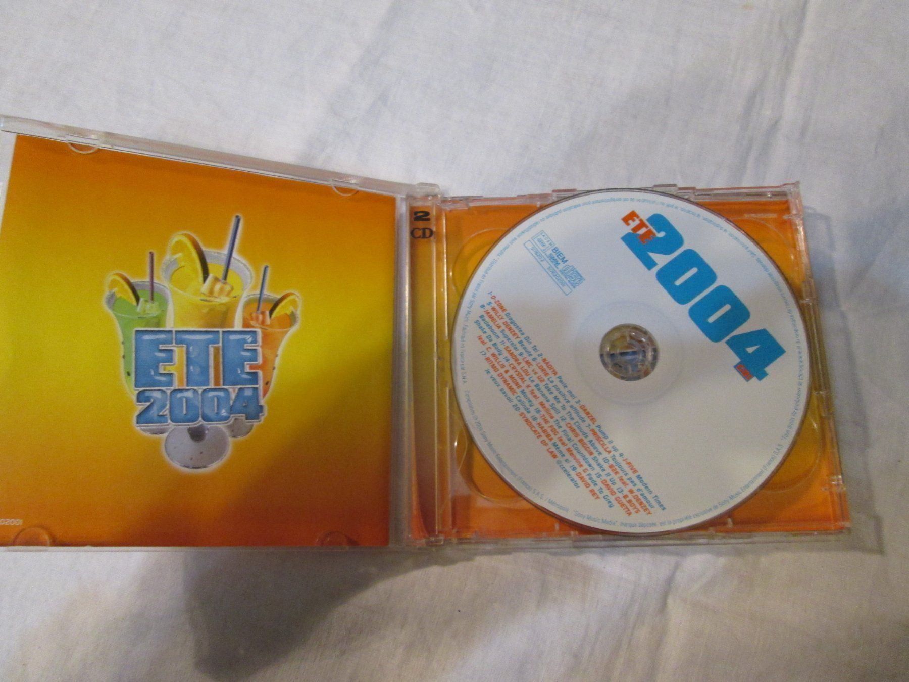 CD: CD ETE 2004 (2 CD) – Usato da la Chaux-de-Fonds venduto da Lampe 1
