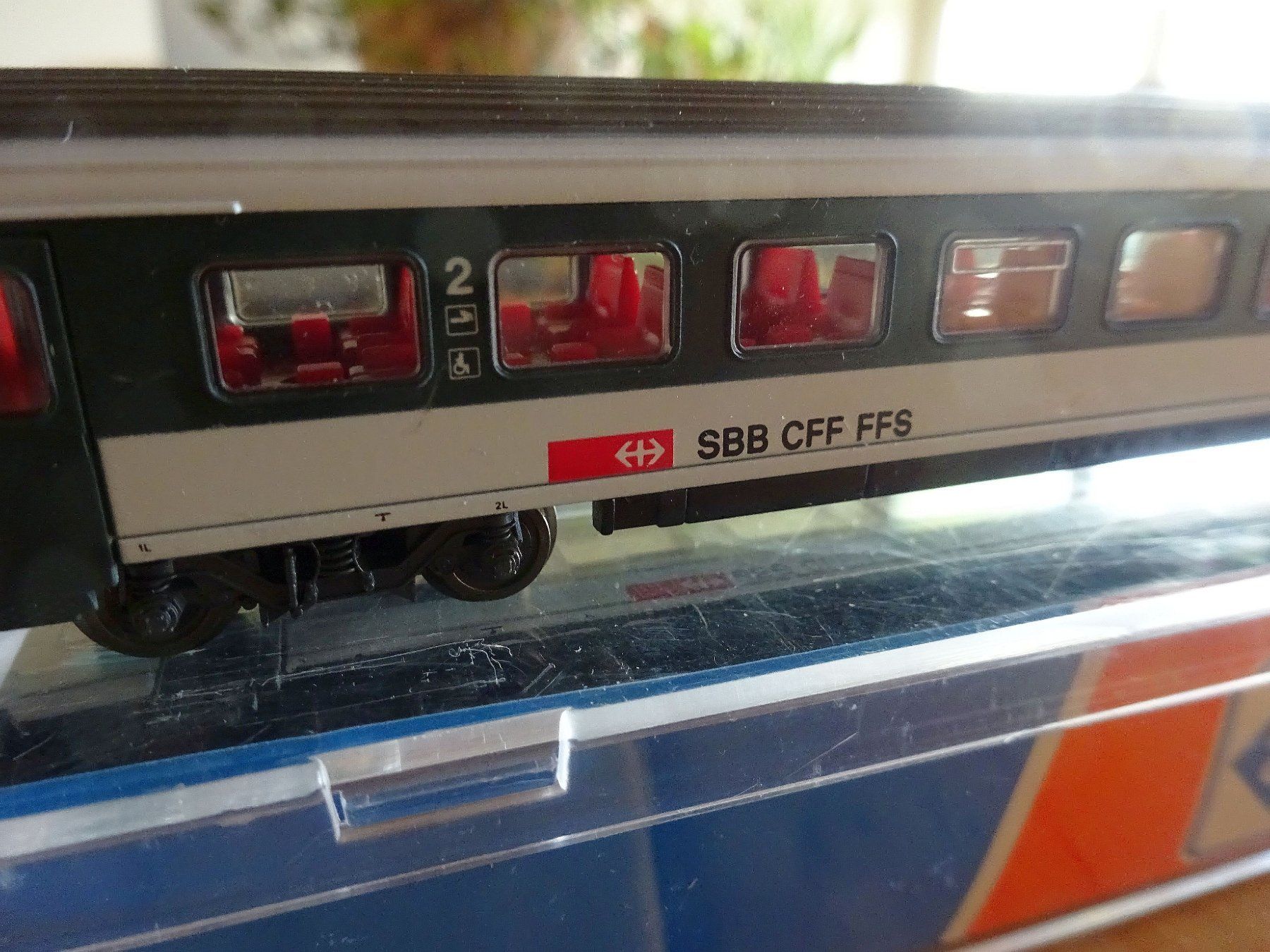 Roco Modellini di ferrovie: SBB IC Personenwagen – Nuovo e nell'imballaggio originale da Winterthur venduto da Buchs0 2