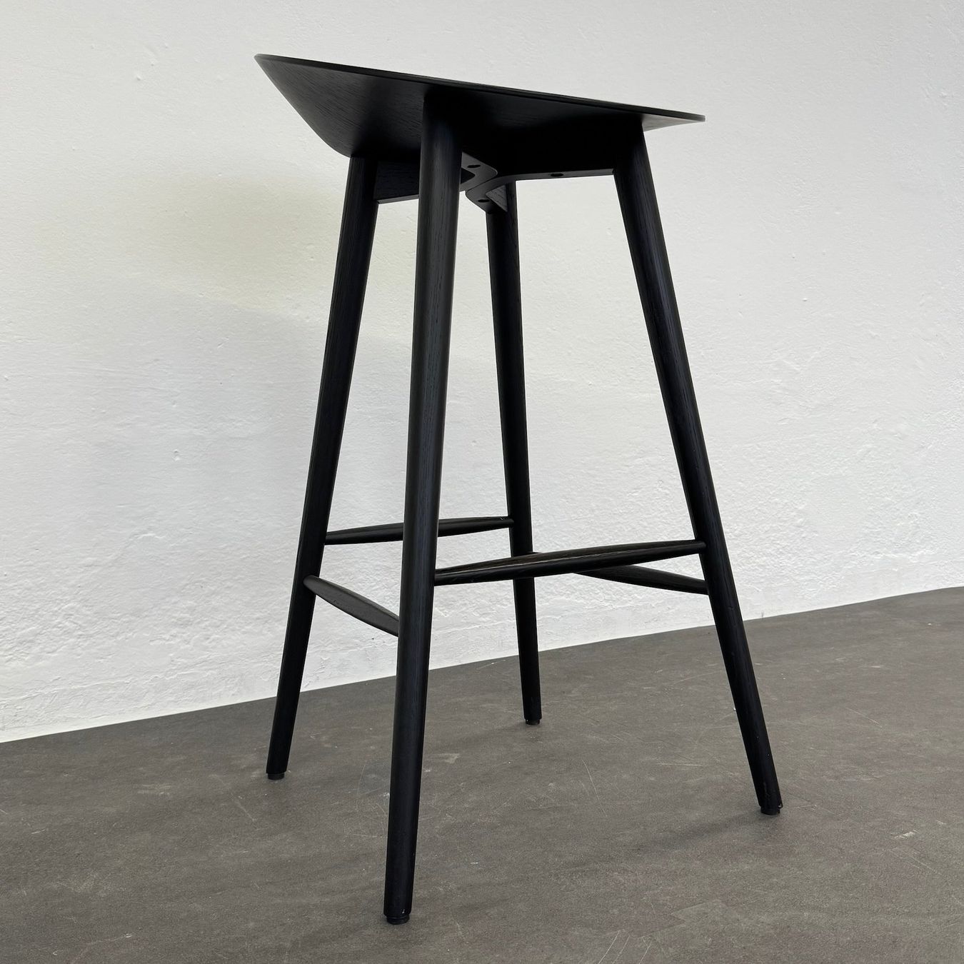 Girsberger Sedie: Girsberger Musa Barhocker Schwarz – Usato da Schönenwerd venduto da mcofficeshop 3