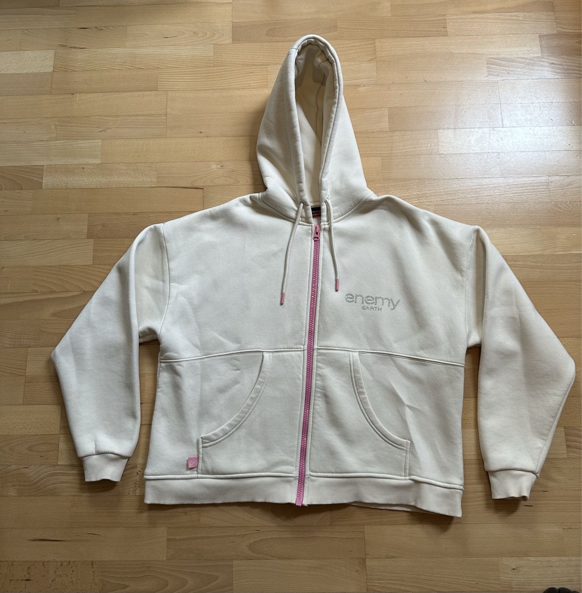 Pullover & Sweatshirts: Enemy Earth Kapuzenpullover Gr. M – Gebraucht aus Abtwil SG von PauloDybala10