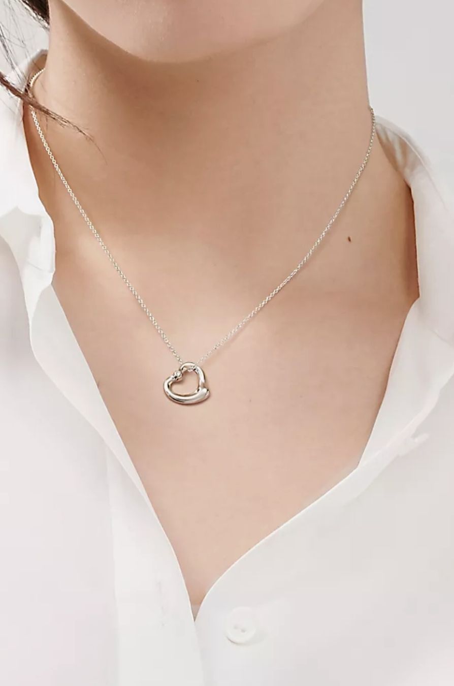 Tiffany & Co. Catenine: Tiffany&Co. Open Heart mit Diamant – Nuovo e nell'imballaggio originale da Wollerau venduto da CH8832 3