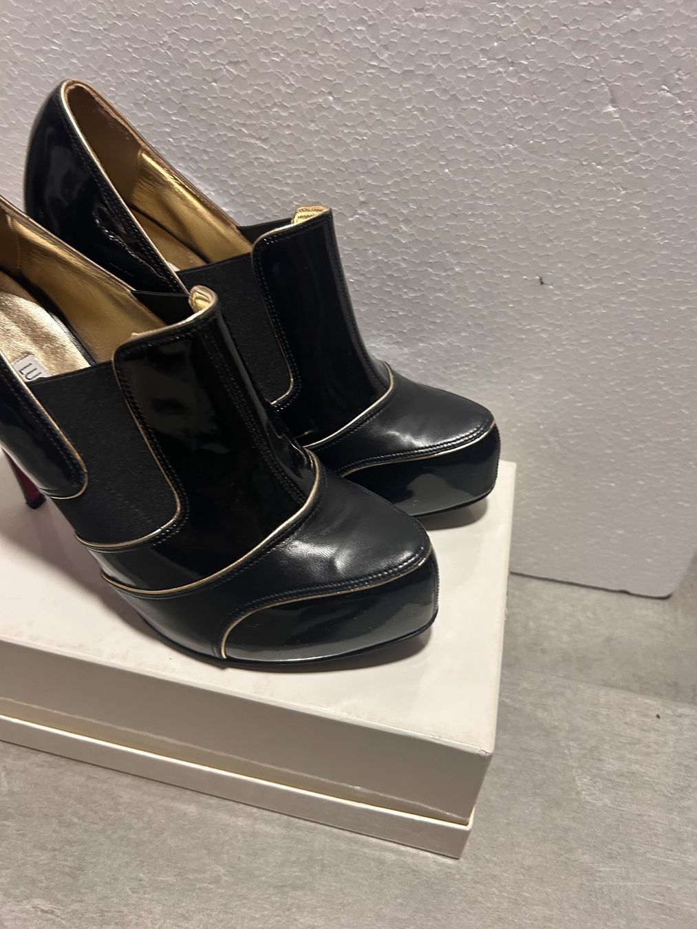 Chaussures femmes: Luciano Padovan Ankle Boots Black Gr. 40 – Neuf avec emballage d'origine à Veyrier par aliyag 7
