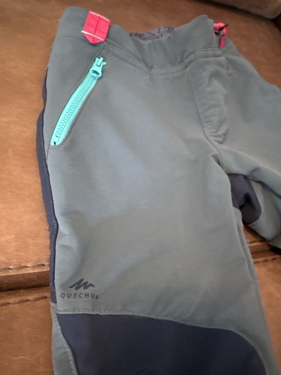Pantaloni: Kinder Wanderhose Gr. 98/104 – Usato da Zürich venduto da Petrui 2