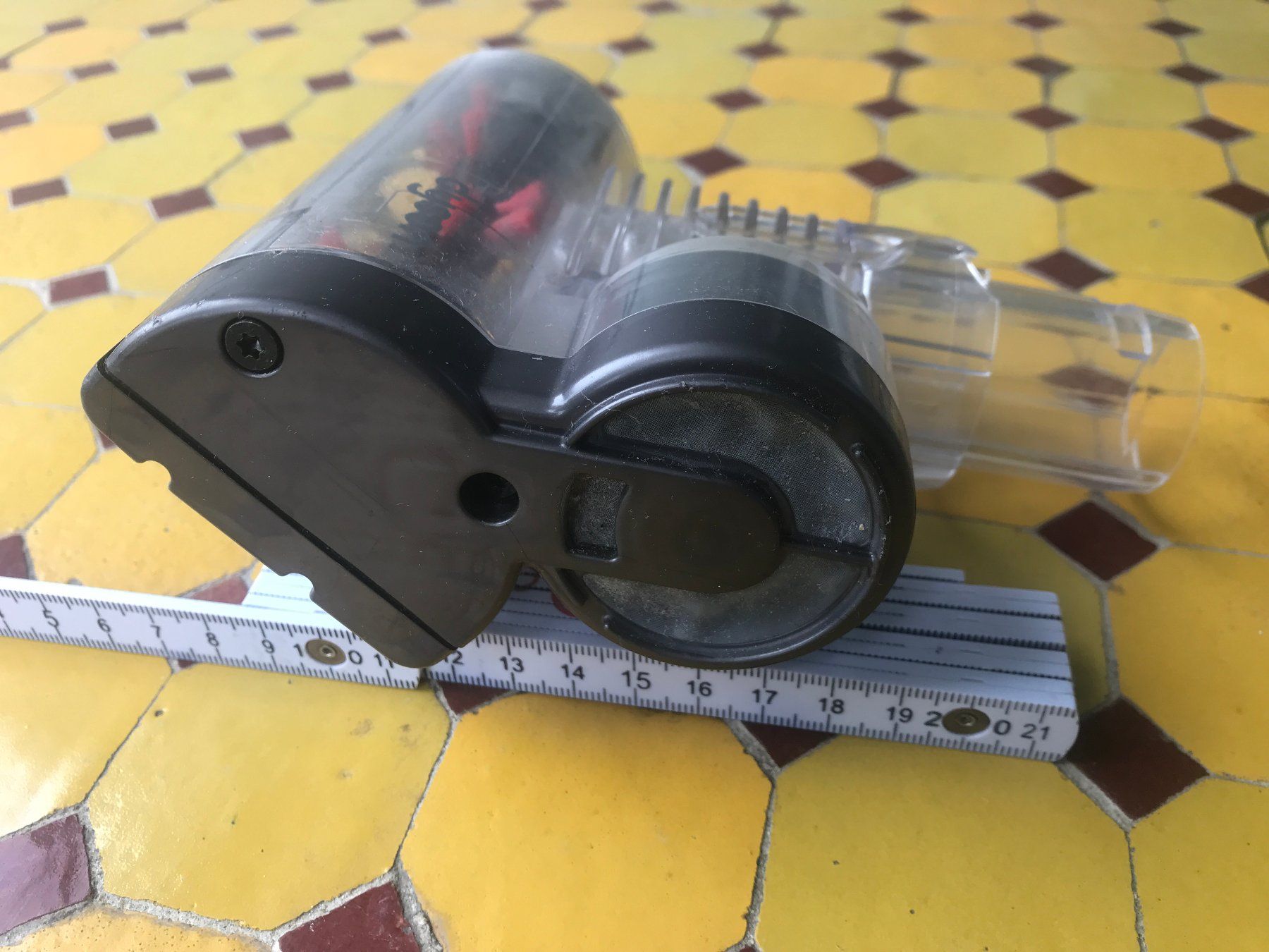 Dyson Aspirapolveri & Accessori: Dyson V6 brush – Usato da Onex venduto da johnca 1