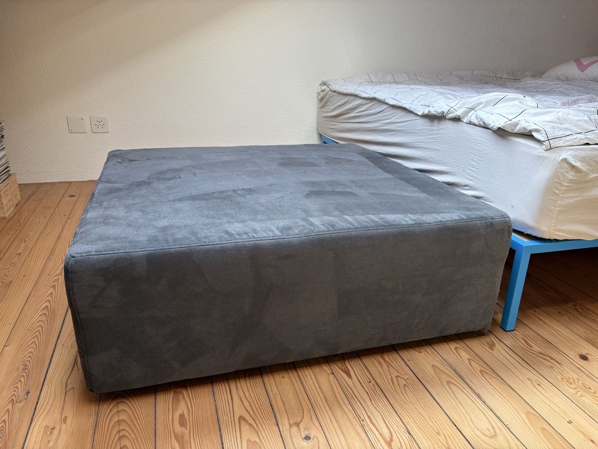 Interio Sgabelli: Hocker, Pouf, Dunkelgrau, Interio 1x1 m – Usato da Zürich venduto da Claubieten
