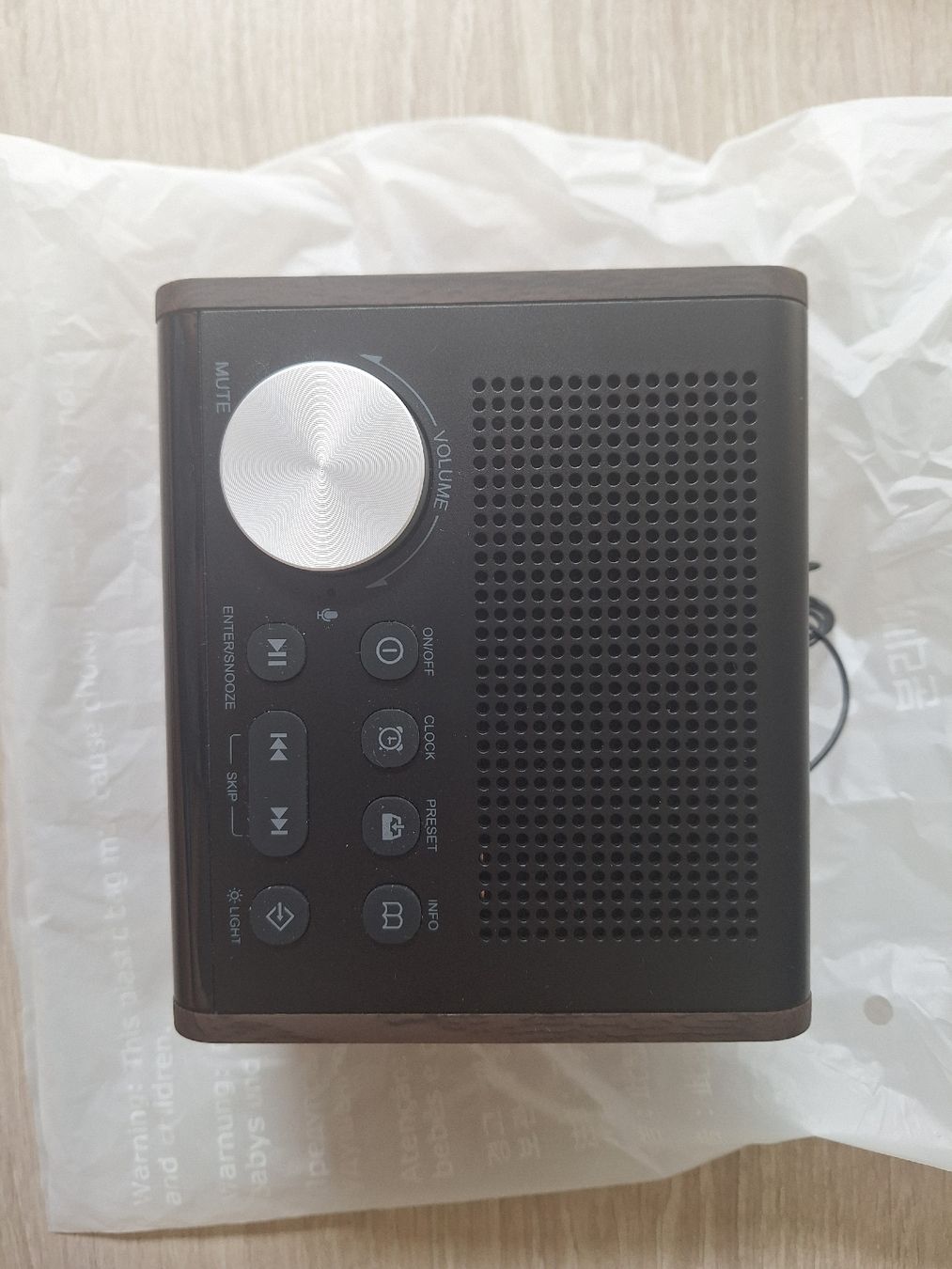 Wecker: Radio-réveil DAB+ fairtec – Neu und originalverpackt aus Ins von des_vm2v 1