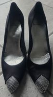 Schwarze Pumps mit Strass 👠 Grösse 40 von Stuart Weitzman