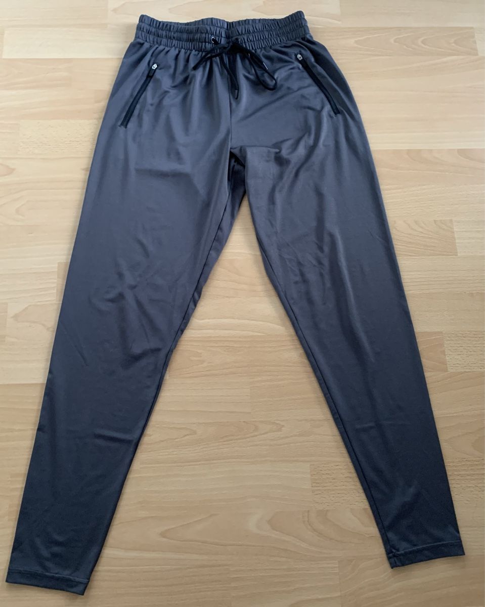 Leggings: Coole Turnhose Gr. XS – Usato da Hünenberg See venduto da spartakus02