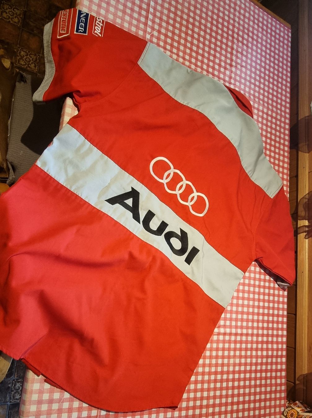 Camicie: Audi Kurzarmhemd XXL – Usato da Reichenbach i. K. venduto da Uersu86 1