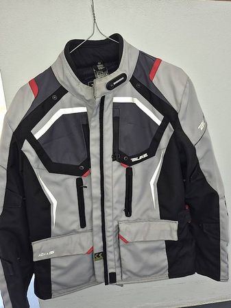 Abbigliamento moto donna 