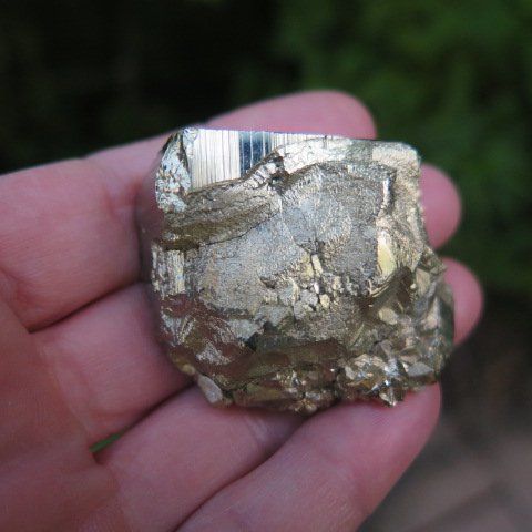 Minéraux & Lithothérapie: Hochglänzender Pyrit von Peru – D'occasion à Schaffhausen par Yamakana51L8736OQ8 6