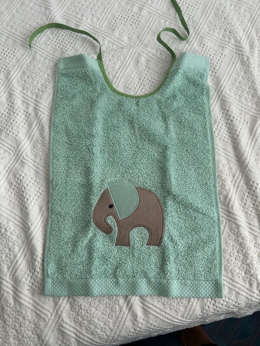 Repas pour bébés: Esslatz grün Elefant – Neuf avec emballage d'origine à Wädenswil par jotijo