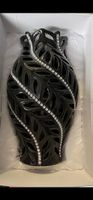 Elegante schwarze Vase mit Strassverzierung