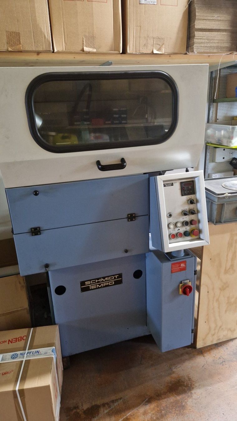 Toutes les machines: Schmidt Tempo Sägenanfasmaschine – D'occasion à Beckenried par Narol
