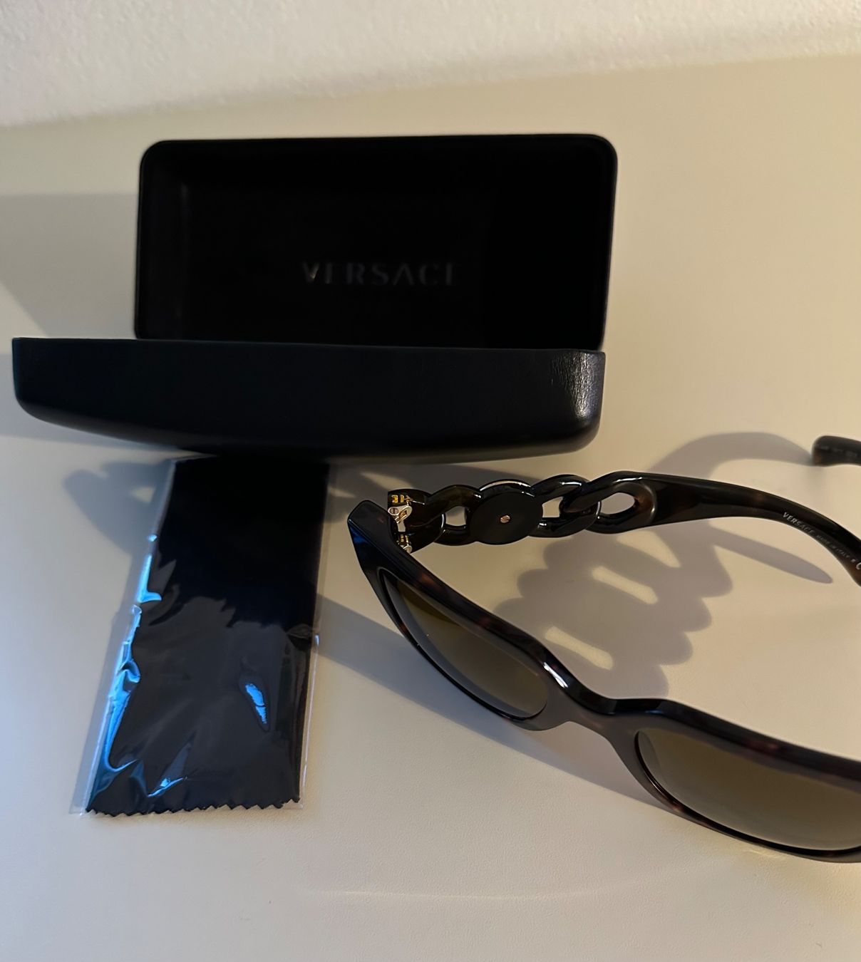 Versace Occhiali & Lenti: Versace Sonnenbrille – Nuovo (secondo la descrizione) da Wangen SZ venduto da futura14 4