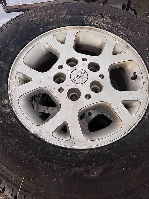 Jeep Cerchioni: Jeep - Felgen – Usato da Oberglatt ZH venduto da inf_79jq
