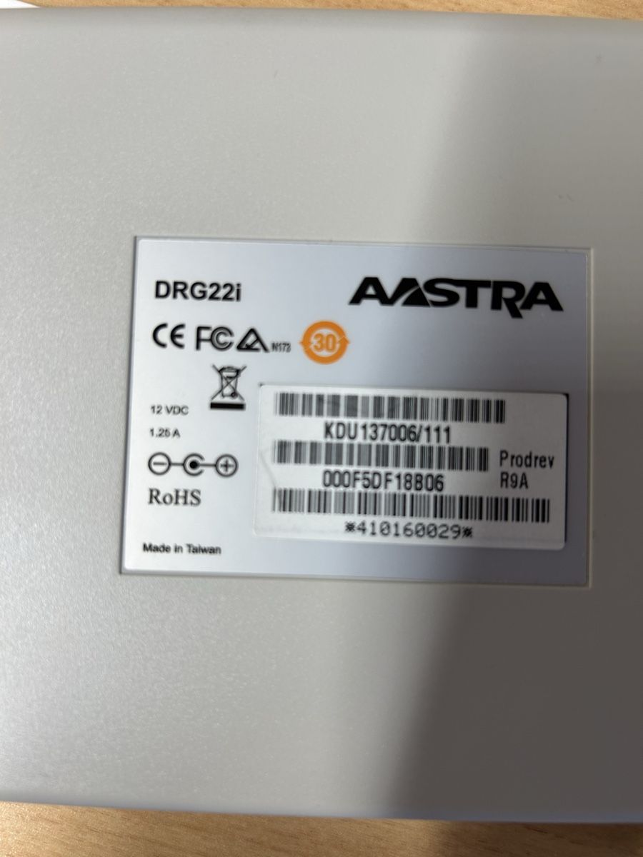 Mitel Telefoni: Aastra Mitel ATA box drg22 sip analog – Usato da Oberstammheim venduto da Dbsound24 2