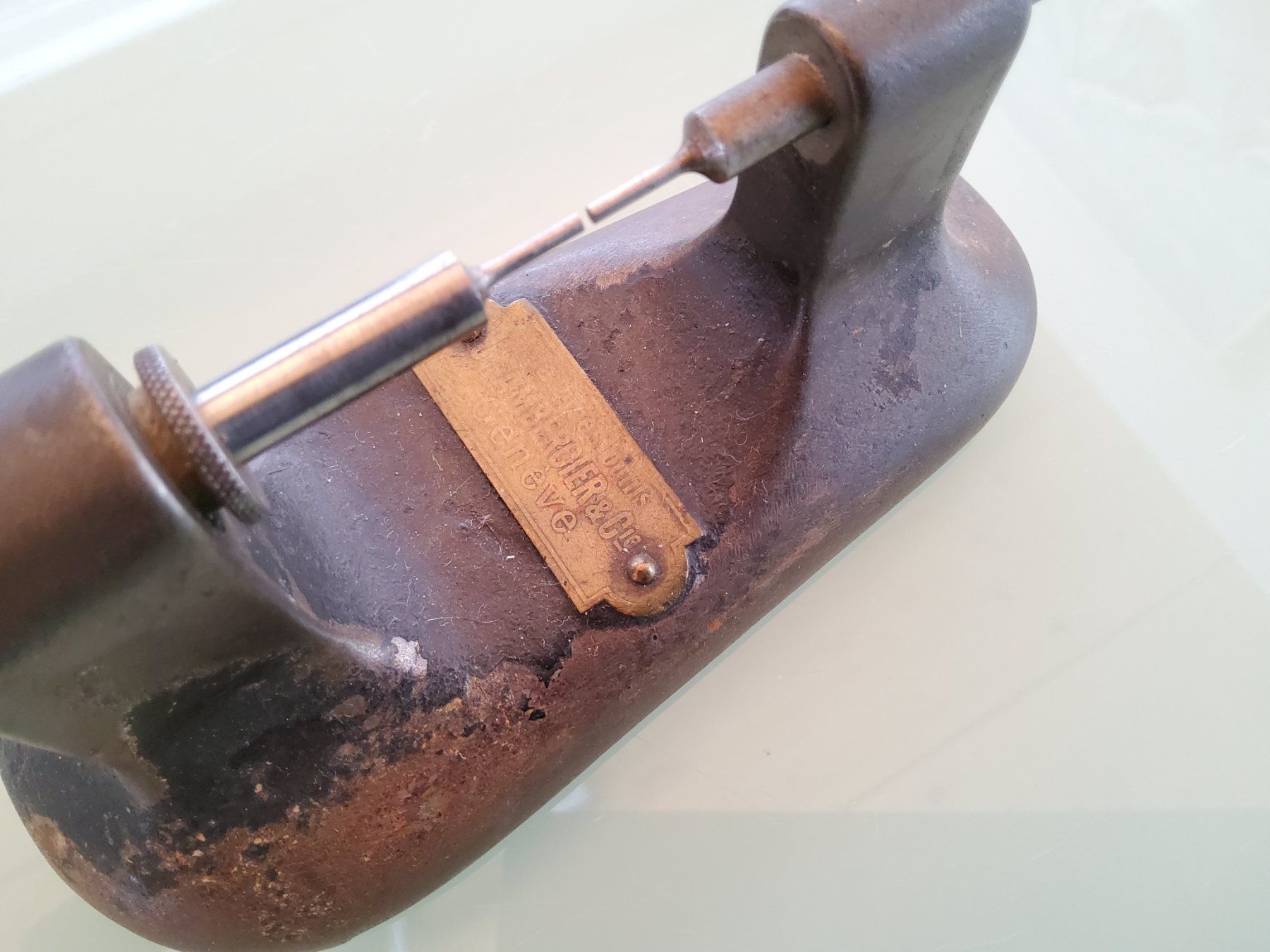 Tutti gli attrezzi: Ancien outil pour horloger  – Usato da Malleray venduto da Broc-Mo 6