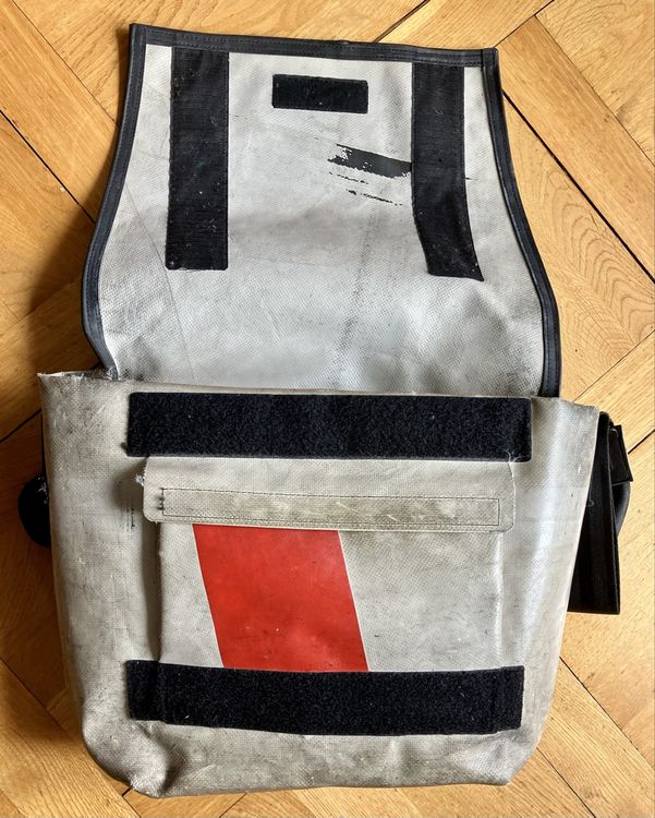 Freitag Sacs: Sac FREITAG messager medium DEXTER  – D'occasion à Fribourg par luluciol 1